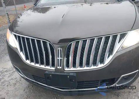 2011 Lincoln Mkx z USA, uszkodzony, nr VIN 2LMDJ8JK7BBJ07075